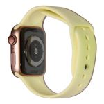 Ремешки для Apple Watch 38/40/41 mm Sport Band силиконовый (размер L) <лимонный крем>