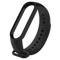 Ремешок для Xiaomi Mi Band 5, Mi Band 6 силиконовый <черный> ― Оптовый PromiseMobile