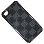 Чехол для Apple iPhone 4, iPhone 4s пластиковый с кожзаменителем дизайн LV <серый>